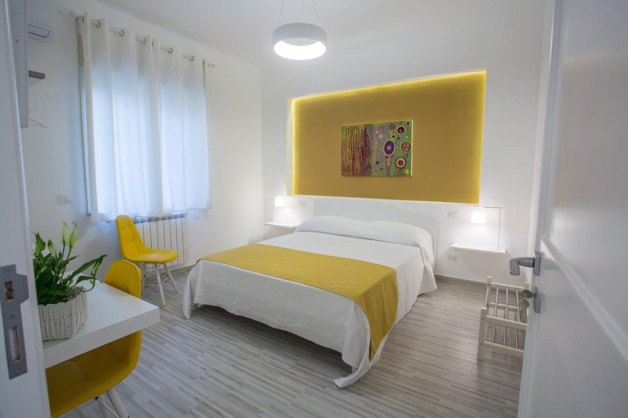 B&B Al Centro Messina Bagian luar foto
